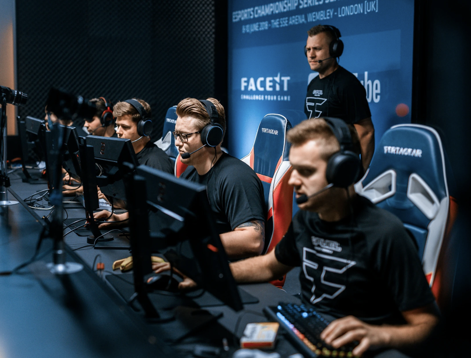 How to Become a Professional Gamer and Get Paid