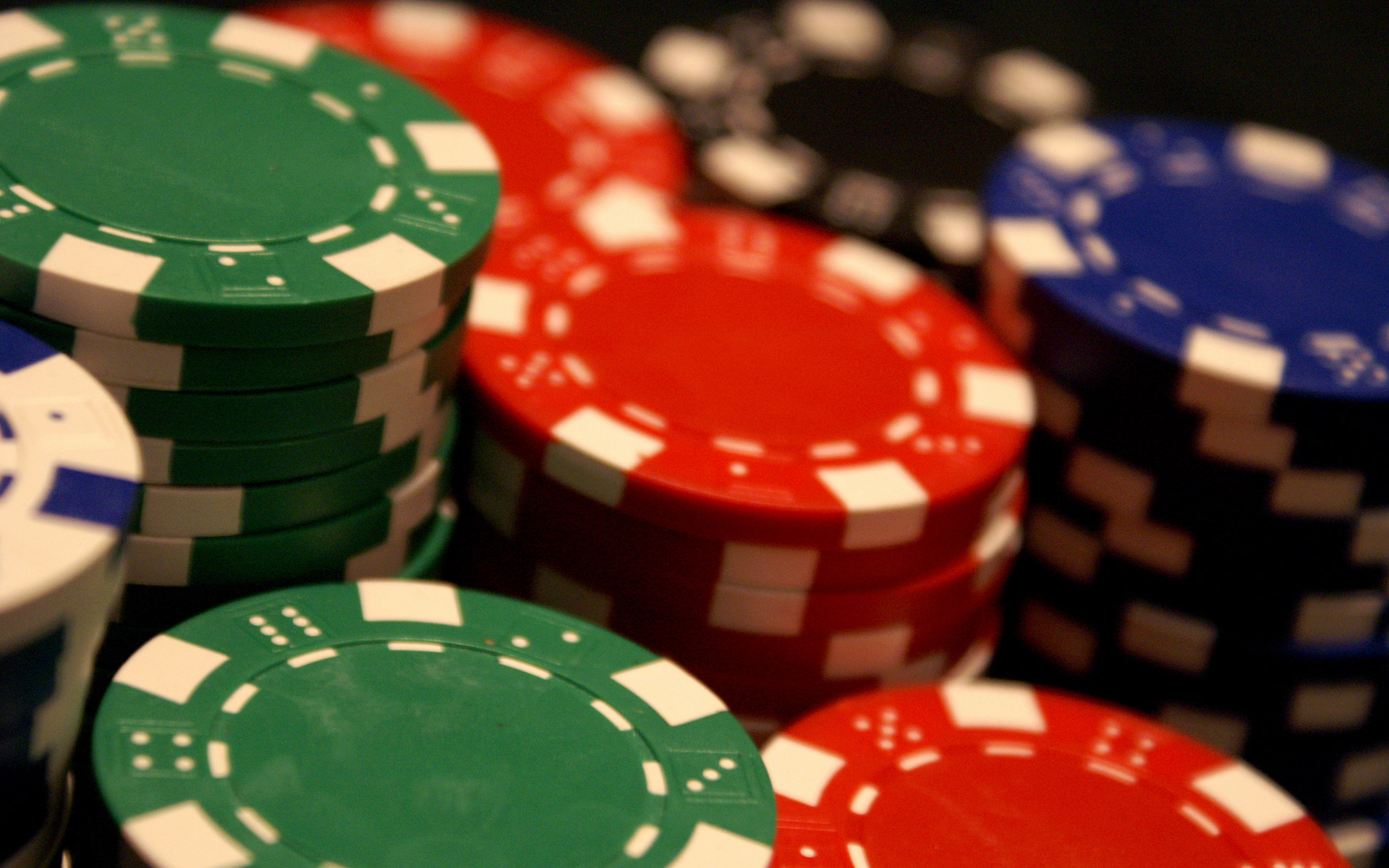 Visual Hierarchy and the Psychology of Attention